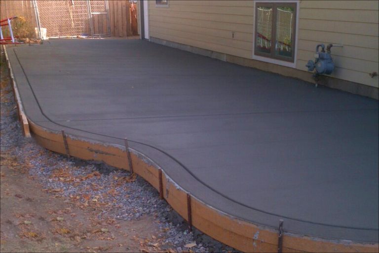 Concrete Patio Design with Concrete Johnson Construction